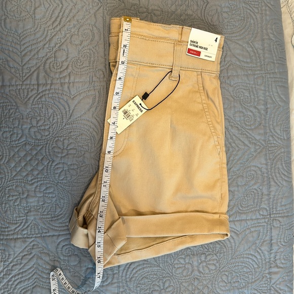 EXPRESS Women’s Shorts - Picture 10 of 12